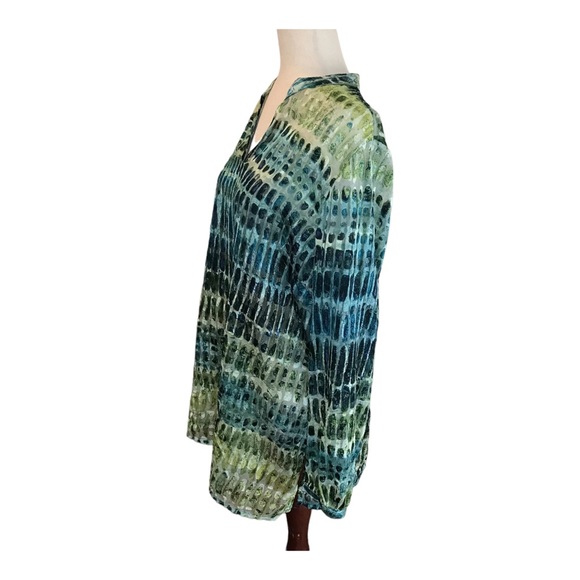 Chico’s Sheer Green Blouse - Picture 6 of 8